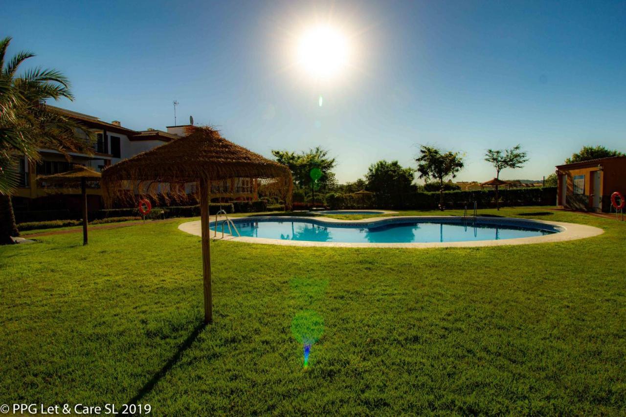 Con Jardin Y Acceso A La Piscina. Apartment Ayamonte Exterior photo